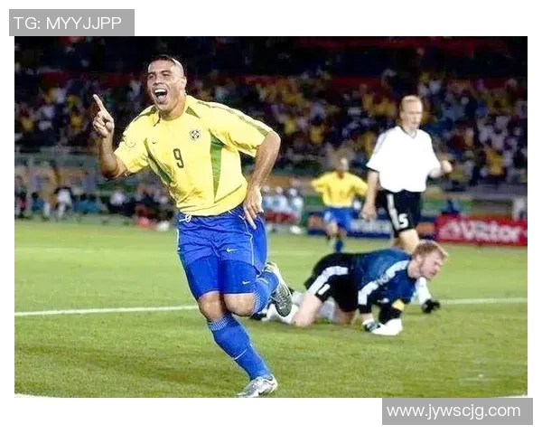 历史100大球星组成的梦幻足球队谁能称霸足坛辉煌时刻