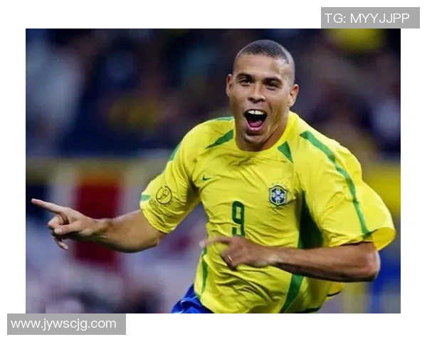 球星偶像足球:探寻那些改变历史的传奇球员与他们的辉煌足迹 球星偶像足球:探寻那些改变历史的传奇球员与他们的辉煌足迹