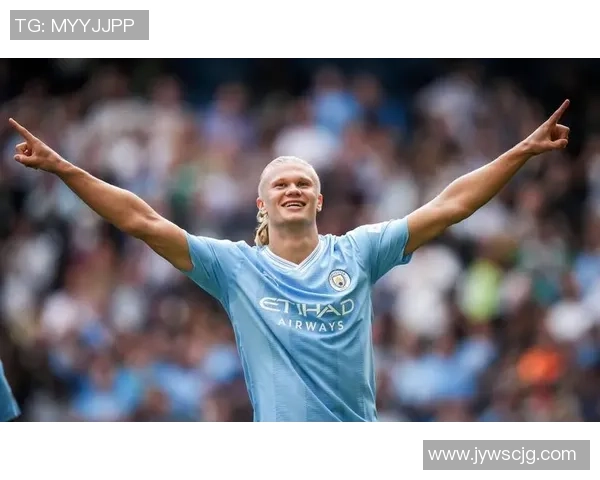 2023年足球明星风采盘点：梅西C罗哈兰德等球员引领足坛新潮流